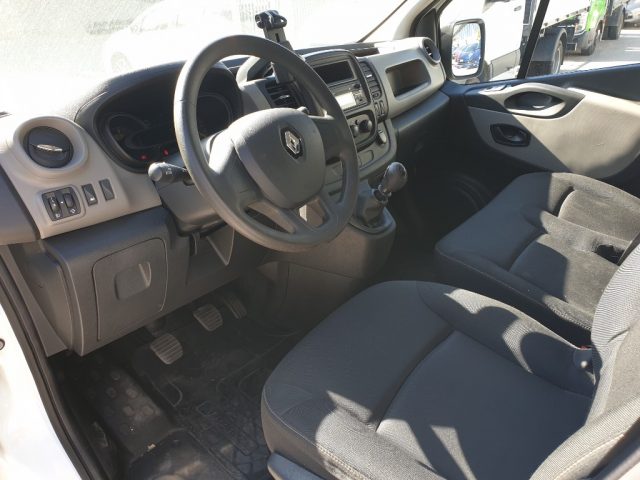 RENAULT Trafic usata, con Servosterzo
