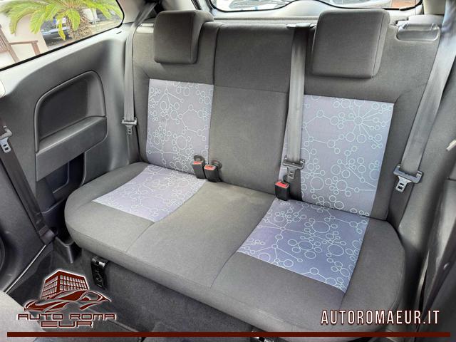 FORD Fiesta usata, con Pneumatici estivi