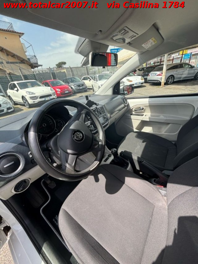 VOLKSWAGEN up! usata, con Bluetooth