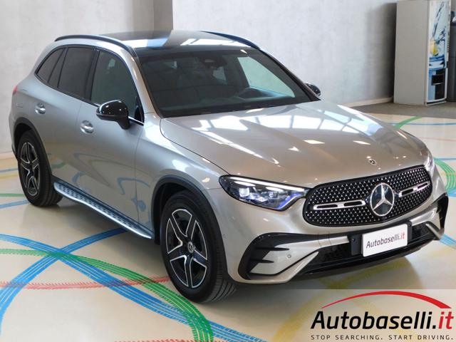 MERCEDES-BENZ GLC 220 usata, con Autoradio digitale