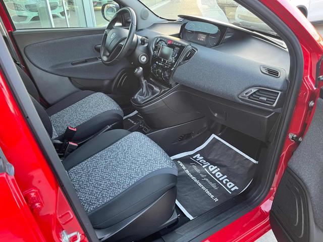 LANCIA Ypsilon usata, con Controllo trazione