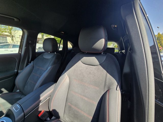 MERCEDES-BENZ GLA 200 usata, con Cerchi in lega