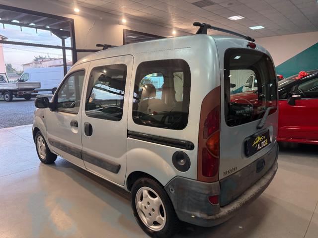 RENAULT Kangoo usata, con Servosterzo