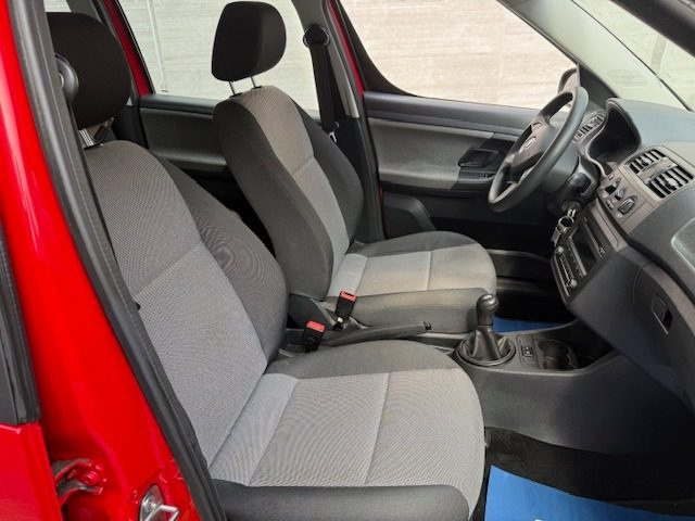 SKODA Roomster usata, con Controllo trazione