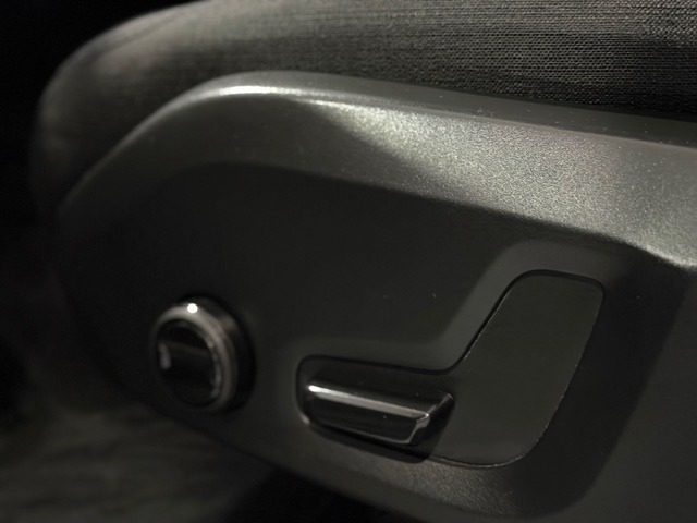 VOLVO XC60 usata, con Volante multifunzione