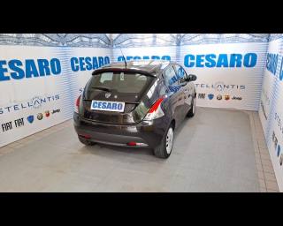 LANCIA Ypsilon usata, con Controllo automatico clima