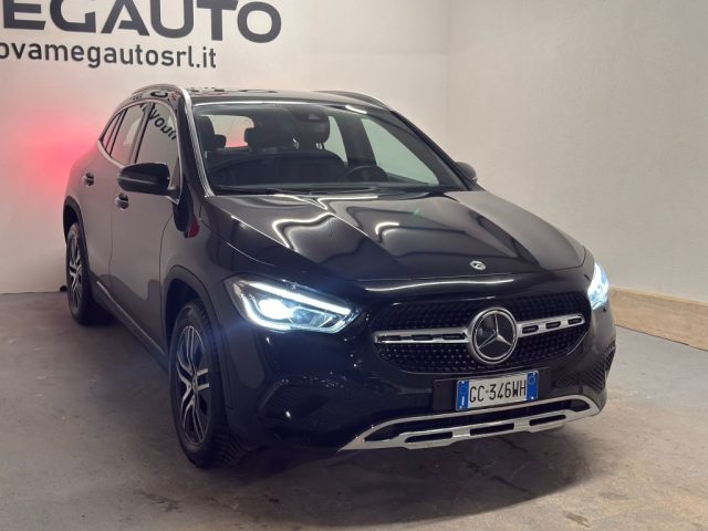 MERCEDES-BENZ GLA 200 usata, con Airbag