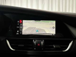 ALFA ROMEO Giulia usata, con Fari LED