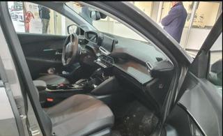 PEUGEOT 208 usata, con Alzacristalli elettrici