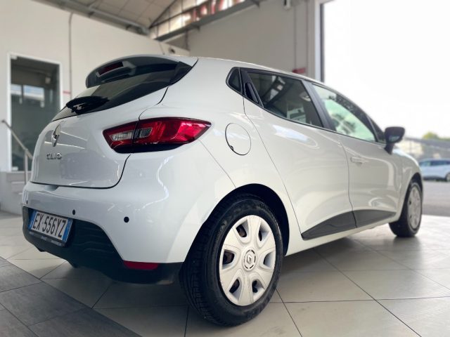 RENAULT Clio usata 31