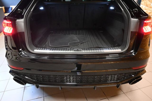 AUDI RS Q8 usata 32