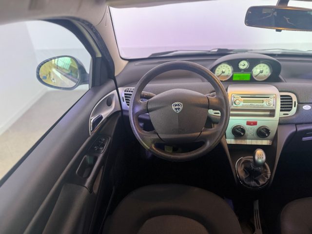 LANCIA Ypsilon usata 12