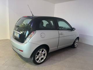 LANCIA Ypsilon usata 10