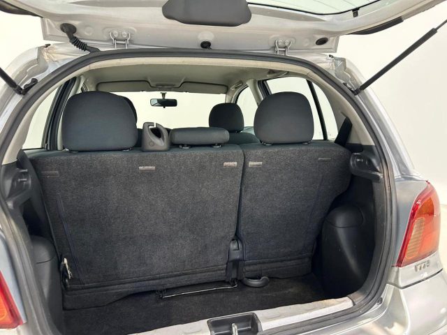 TOYOTA Yaris usata, con Servosterzo