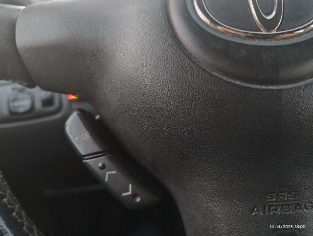 TOYOTA Yaris usata 30