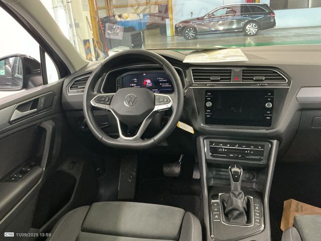 VOLKSWAGEN Tiguan usata, con Autoradio