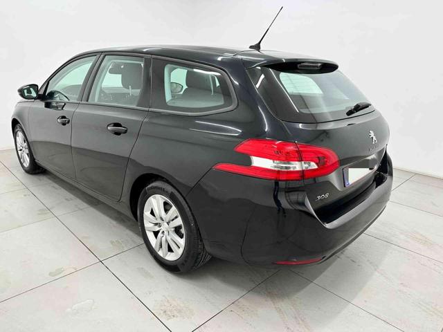 PEUGEOT 308 usata, con Alzacristalli elettrici