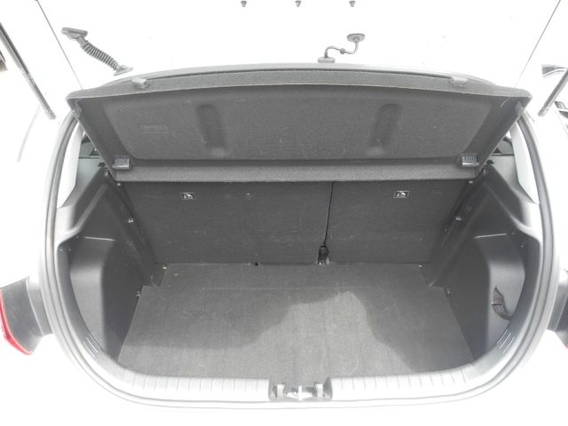 HYUNDAI i20 usata, con Park Distance Control