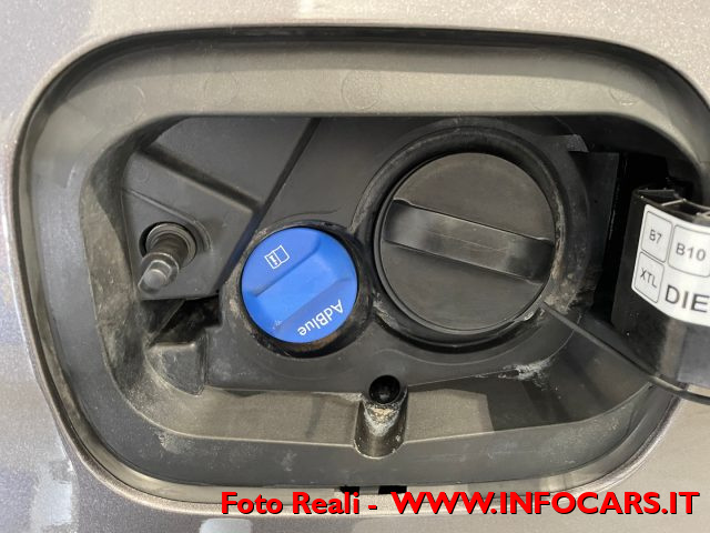 PEUGEOT 308 usata, con Airbag testa