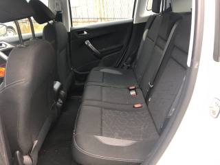 PEUGEOT 2008 usata, con Cruise Control