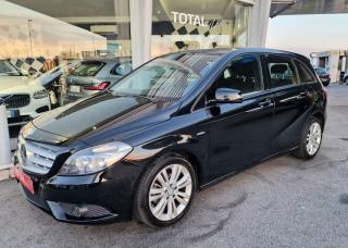 MERCEDES-BENZ B 180 usata, con Airbag laterali