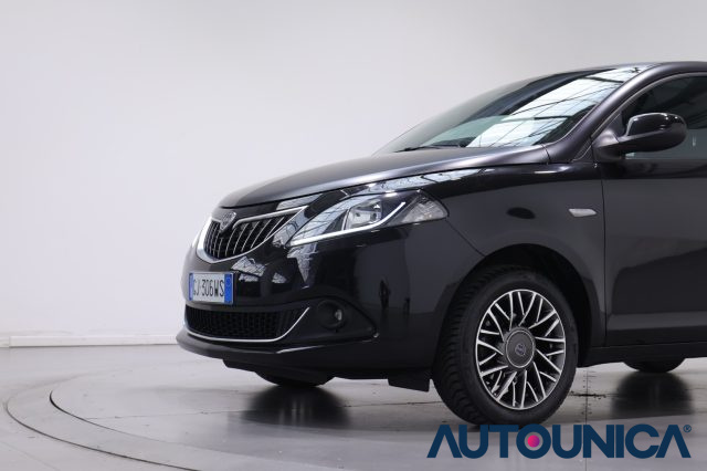 LANCIA Ypsilon usata, con ESP