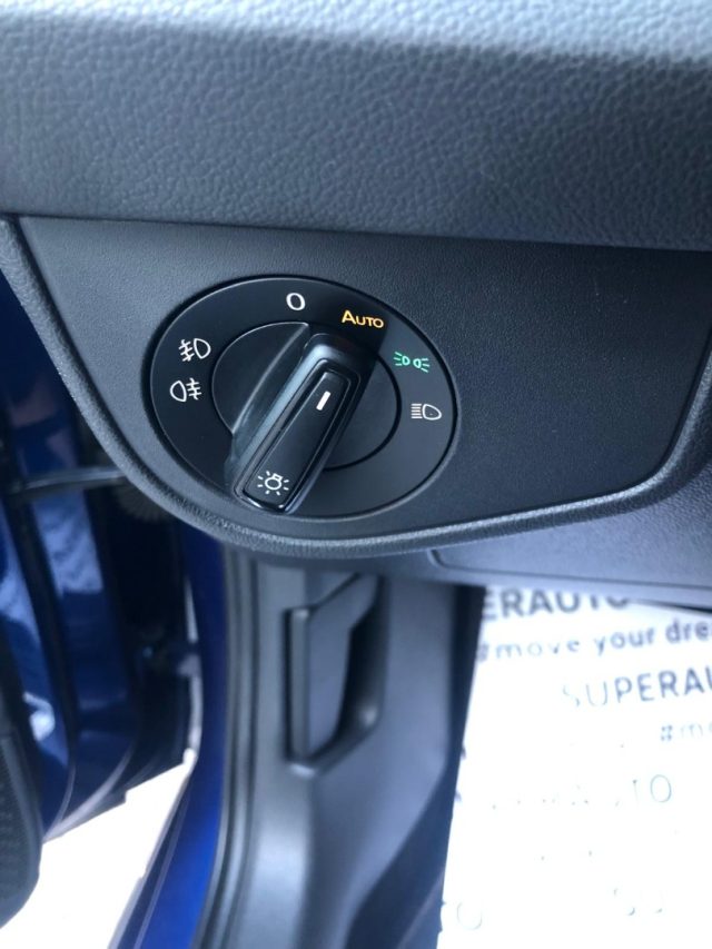 VOLKSWAGEN Polo usata, con Touch screen