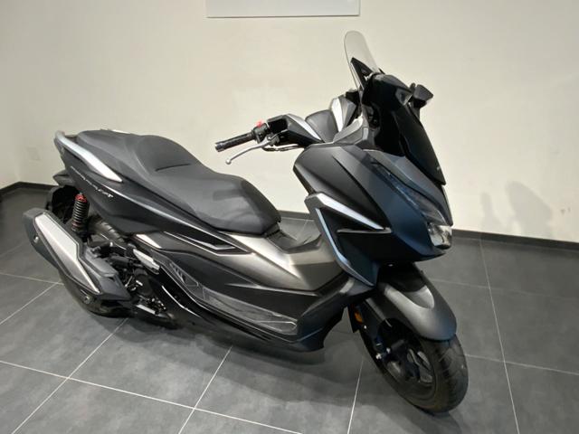 HONDA Forza 350 usata 1