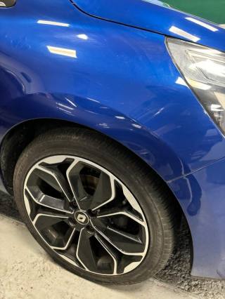RENAULT Clio usata, con Climatizzatore