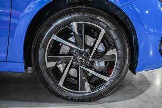 OPEL Corsa usata, con Climatizzatore