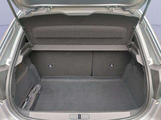 PEUGEOT 208 usata, con Volante in pelle