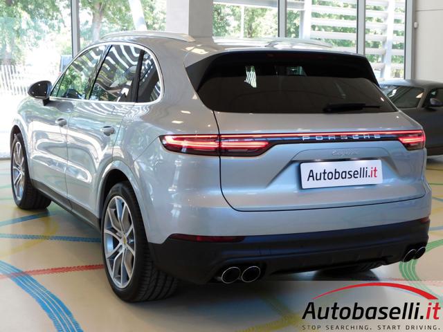 PORSCHE Cayenne usata, con Park Distance Control
