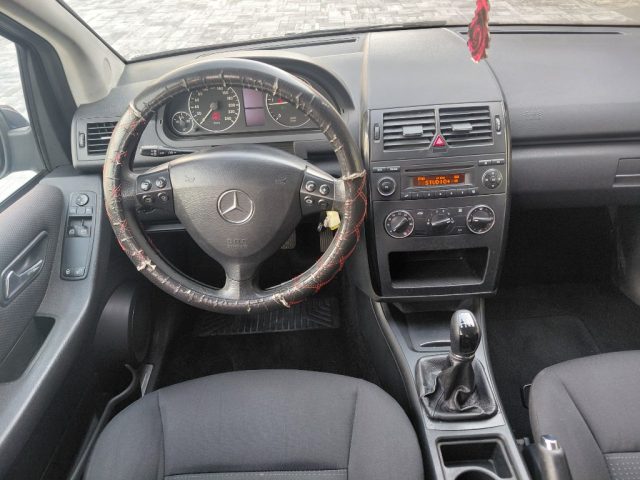 MERCEDES-BENZ A 180 usata, con Fendinebbia