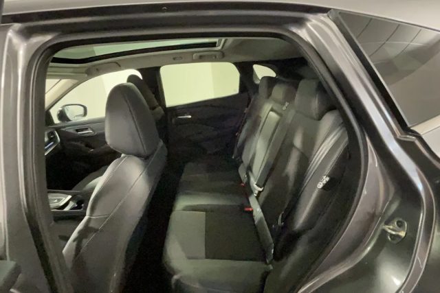 NISSAN Qashqai usata, con Autoradio