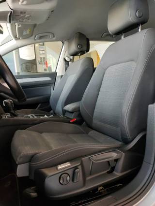 VOLKSWAGEN Passat Variant usata, con Controllo automatico clima
