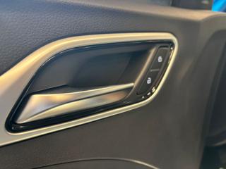 MG ZS usata, con Specchietti laterali elettrici