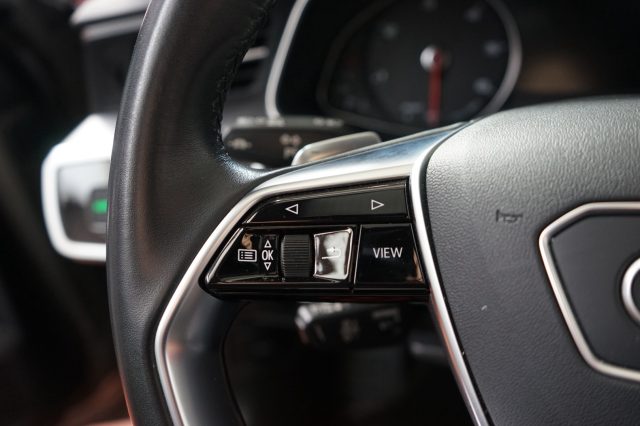 AUDI A6 usata, con Sensori di parcheggio anteriori