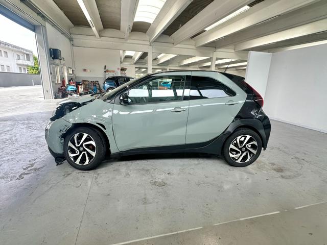 TOYOTA Aygo X usata, con Autoradio