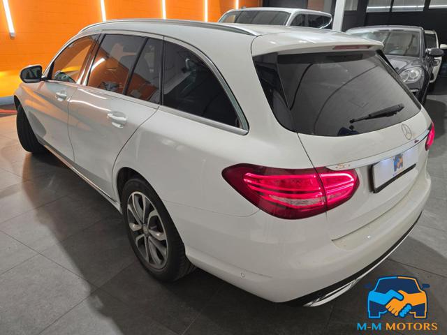 MERCEDES-BENZ C 200 usata, con Boardcomputer