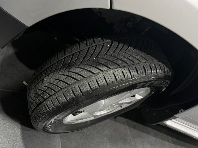 DACIA Duster usata, con Fendinebbia