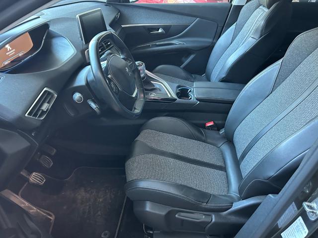 PEUGEOT 3008 usata, con Cerchi in lega