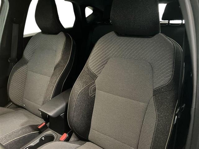 RENAULT Captur usata 22