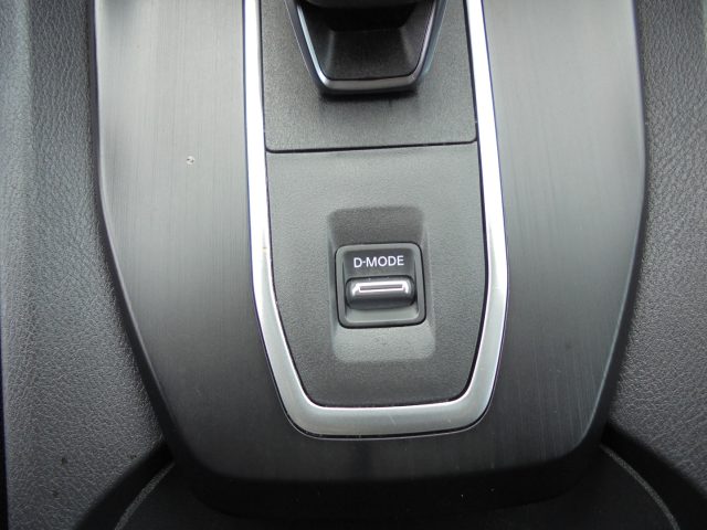 NISSAN Qashqai usata, con Telecamera per parcheggio assistito