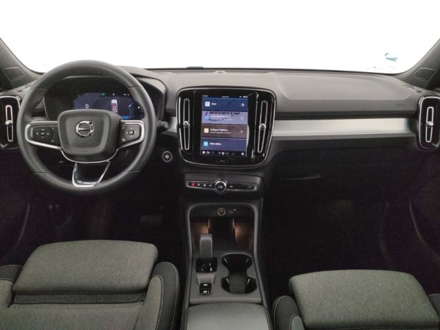 VOLVO XC40 usata, con Controllo automatico clima