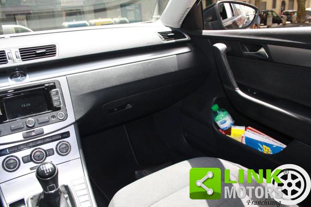 VOLKSWAGEN Passat usata, con Riconoscimento dei segnali stradali