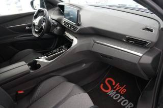 PEUGEOT 3008 usata, con Sensori di parcheggio posteriori