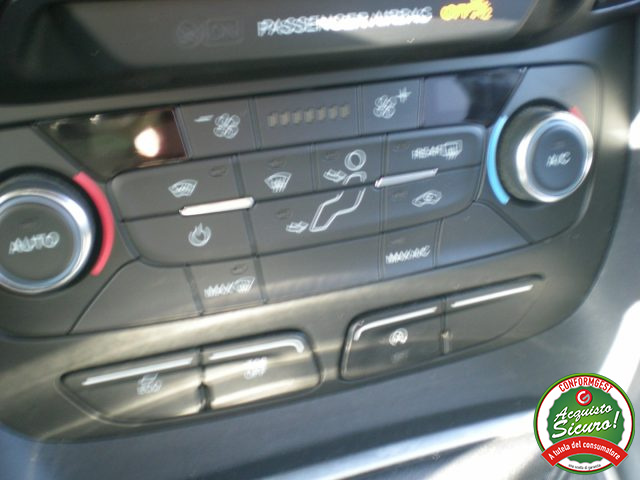 FORD Tourneo Connect usata, con Sensori di parcheggio posteriori