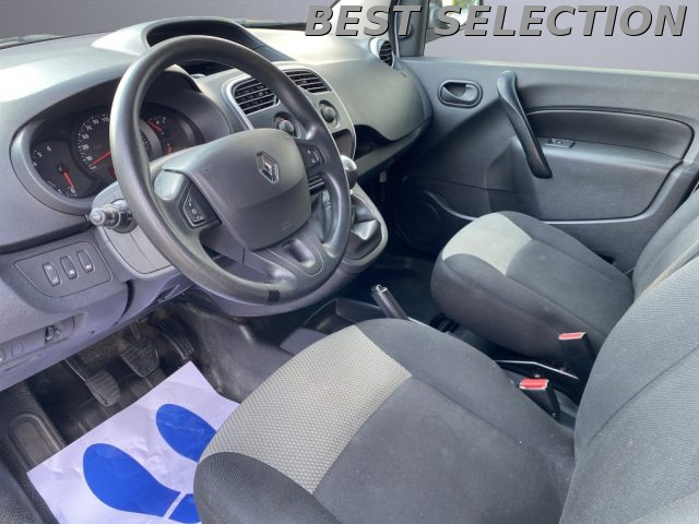 RENAULT Kangoo usata, con Autoradio