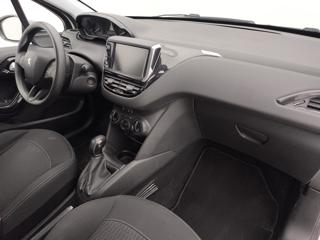 PEUGEOT 208 usata, con Hill holder