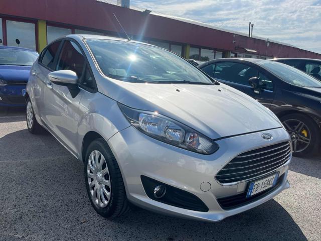 FORD Fiesta usata, con Airbag